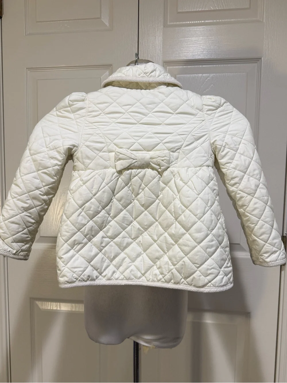 Ralph Lauren Girls Cream Quilted Barn Jacket Bow Back